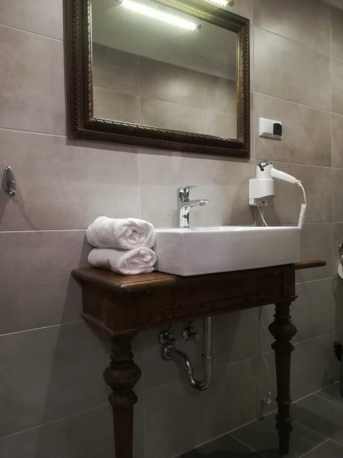 Apartament Akademicka Zamość Esterno foto